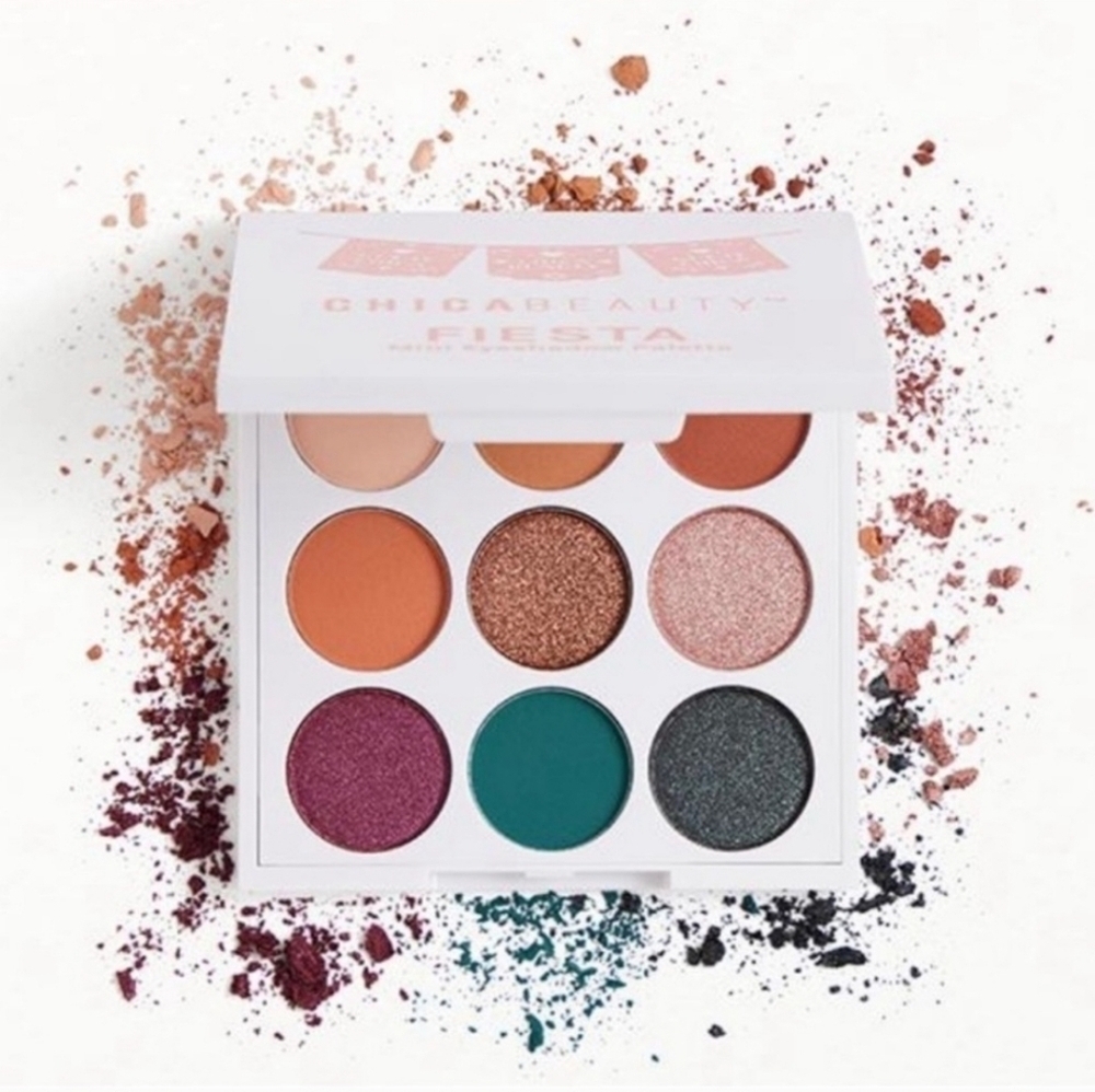 Chica Beauty Fiesta Eyeshadow Palette & Byodesire Brush Bundle NEW